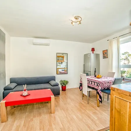 Elda 1012 Appartement Fažana